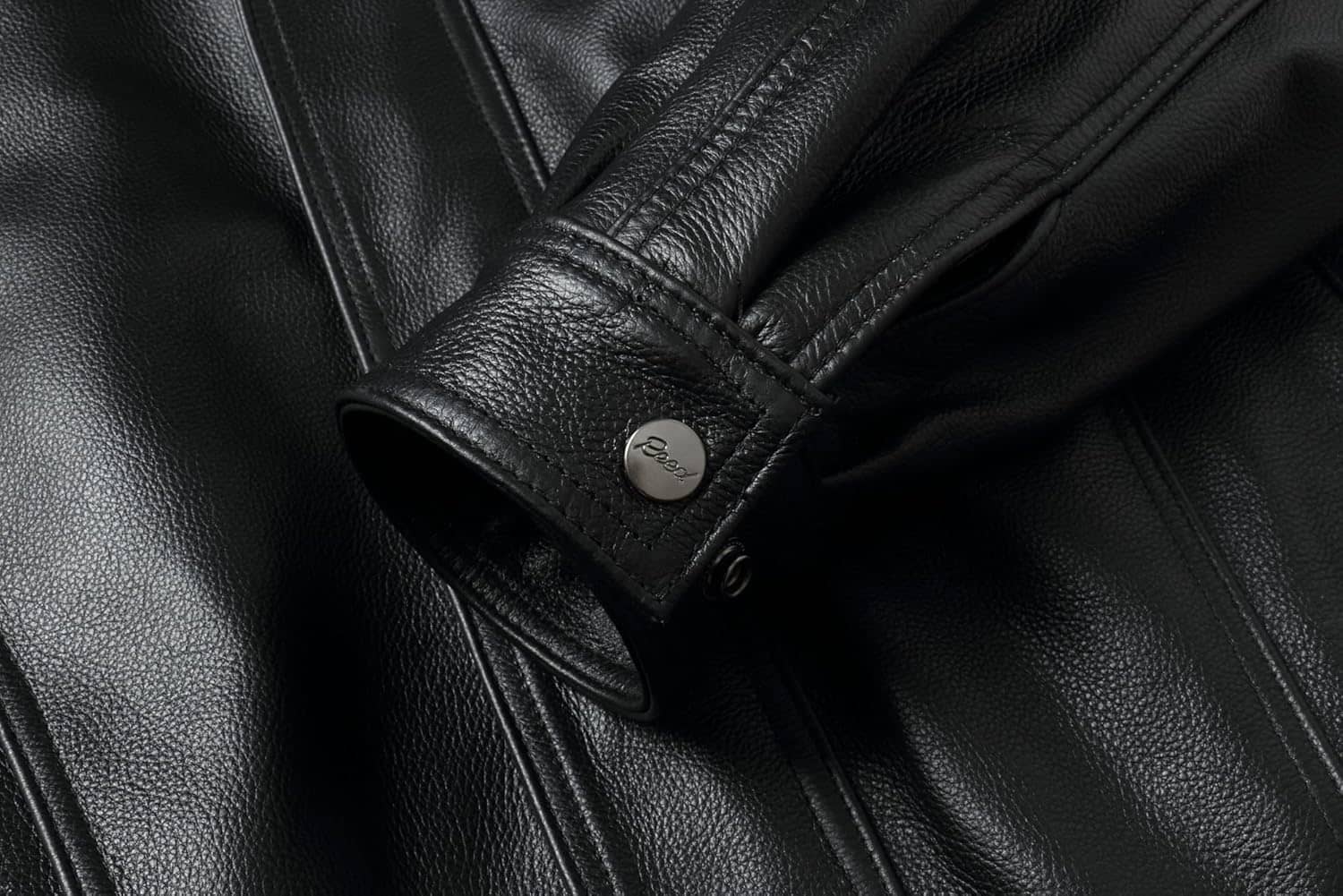REED Men's American Style Bomber Genuine Leather Jacket - Image 8